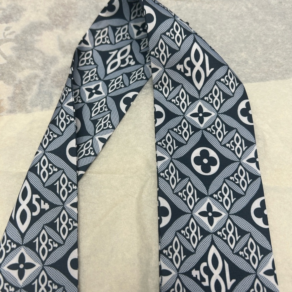 Geometric Patterned Silk Scarf - image 3